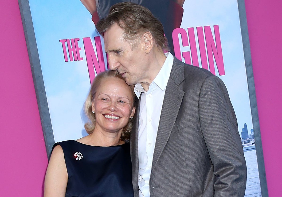 La pareja de actores Pamela Anderson y Liam Neeson