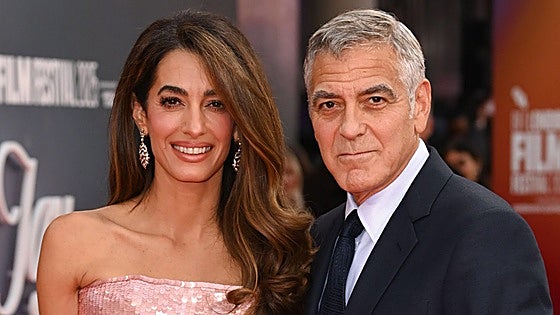 Donald Trump carga contra George Clooney tras conseguir la ciudadanía francesa: «Mediocres películas...»