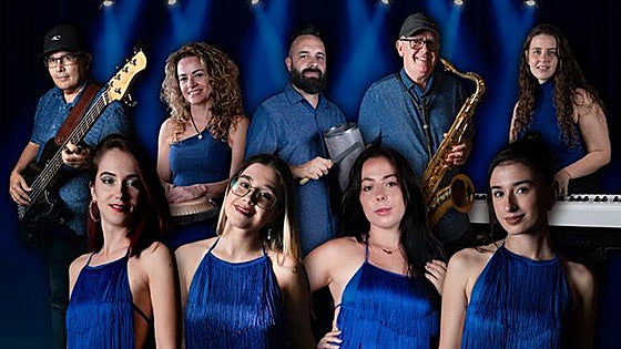 Orquesta Nueva Línea: las cuatro jóvenes canarias que han viralizado la verbena