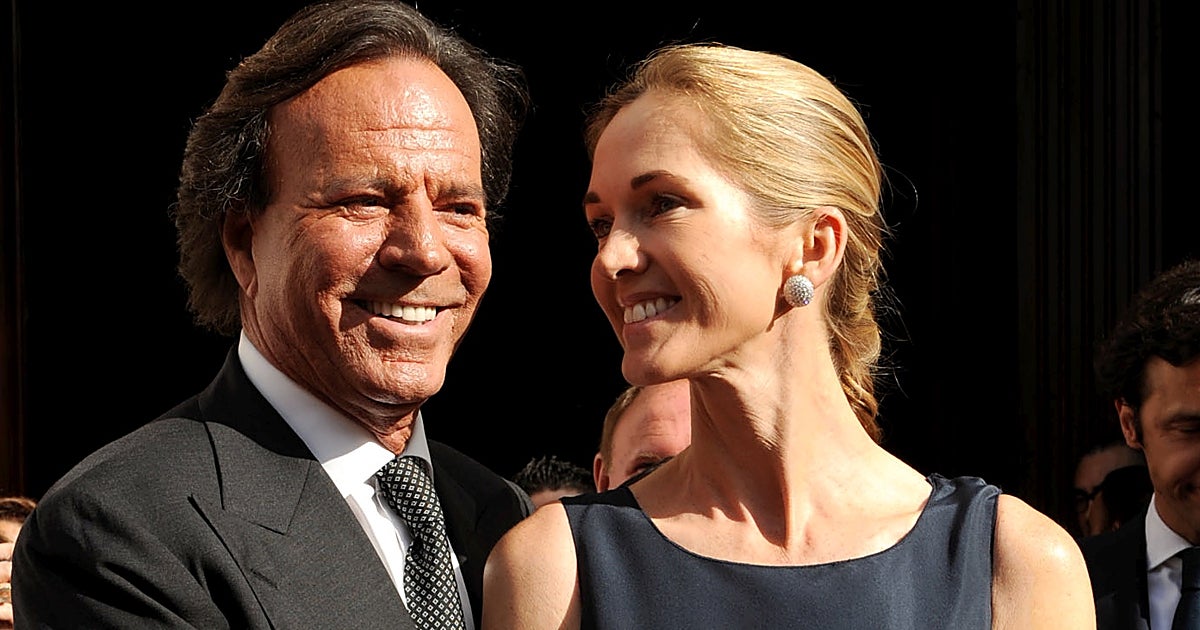 Julio Iglesias y Miranda Rijnsburger: vidas separadas, cinco hijos y silencio para un matrimonio poco convencional
