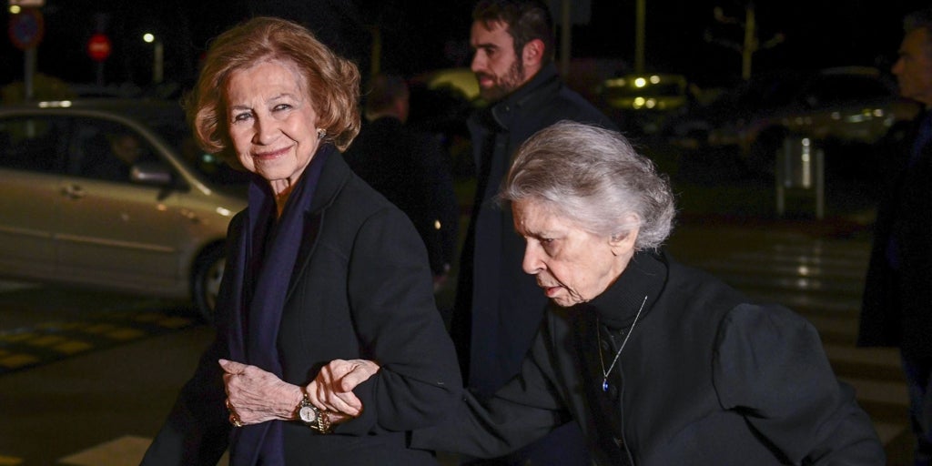 La Reina Sofía despide a la princesa Irene en la intimidad: «Ha podido estar a su lado hasta el último momento»