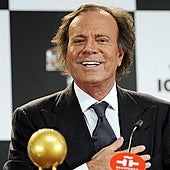 Julio Iglesias habla por primera vez: «Niego haber abusado o coaccionado ninguna mujer»