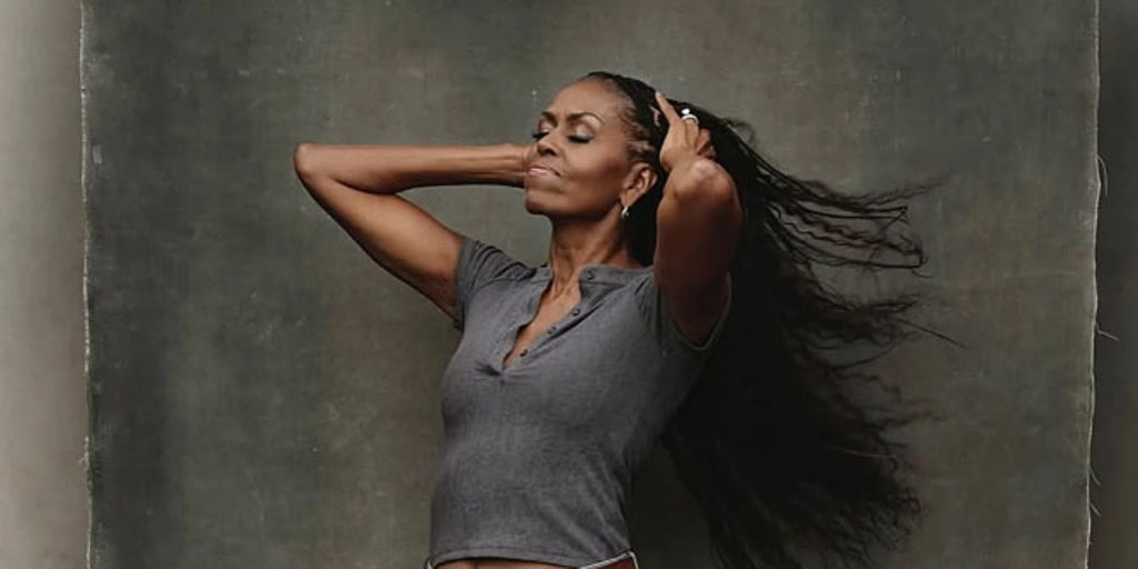 Michelle Obama revela que se ha hecho 10 piercings «de una sentada»