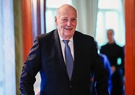 El Rey Harald de Noruega, ingresado en Tenerife debido a una infección