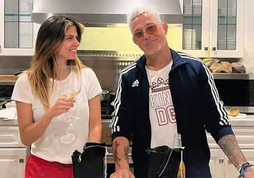 Alejandro Sanz y Stephanie Cayo, más que amigos