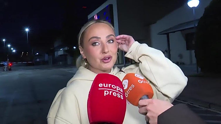 Rocío Flores, del lado de Rocío Carrasco con Alejandra Rubio: "No voy a ser una hater"