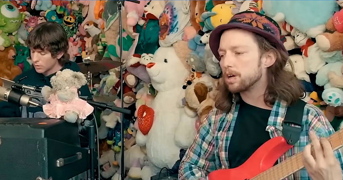 El ex guitarrista de Turnstile,  detenido por atropellar al padre del cantante