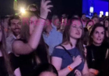 La Reina y sus hijas, en el concierto de Rosalía