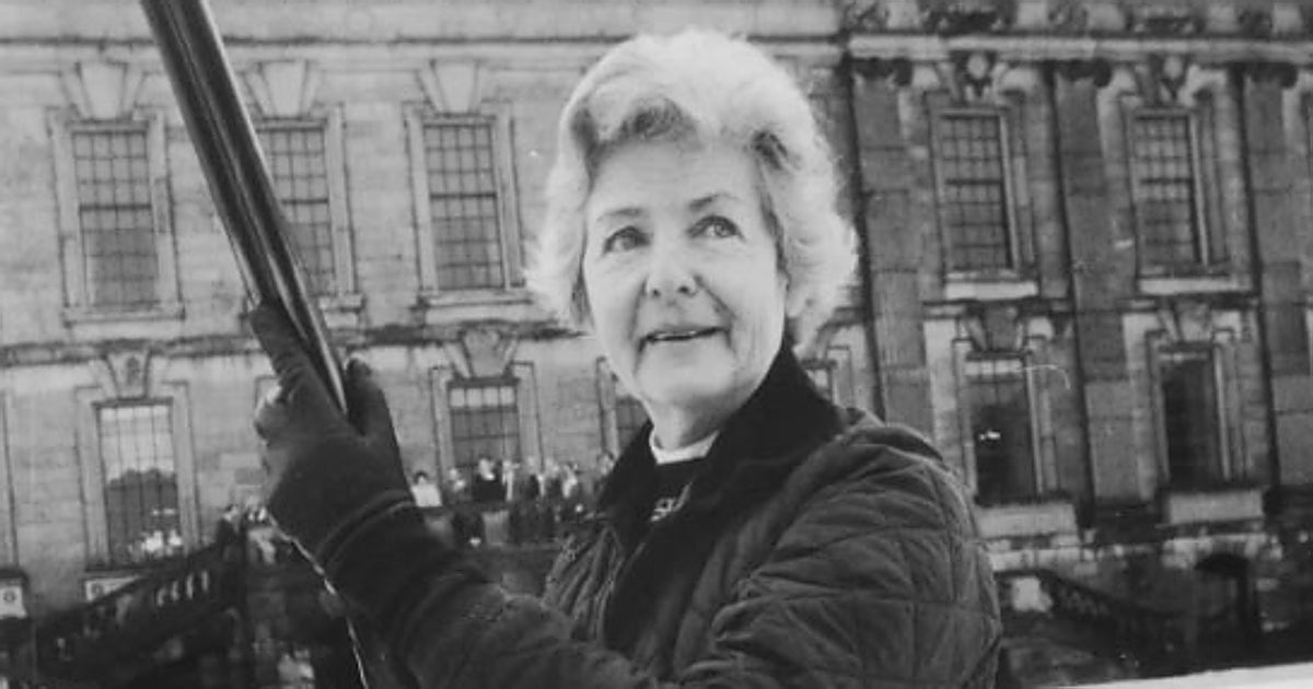 La última de los Mitford: la increíble vida de Debo, duquesa viuda de Devonshire y símbolo de una época irrepetible