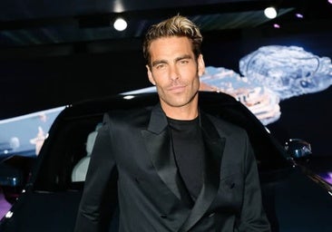 Jon Kortajarena pasea un carrito de bebé desde hace dos meses: ¿el de su hijo?