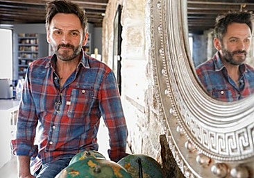 El refugio rústico de Fernando Tejero en una bonita villa de Madrid