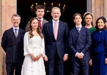Mary de Dinamarca recupera la sonrisa arropada por Felipe VI en la confirmación de sus mellizos