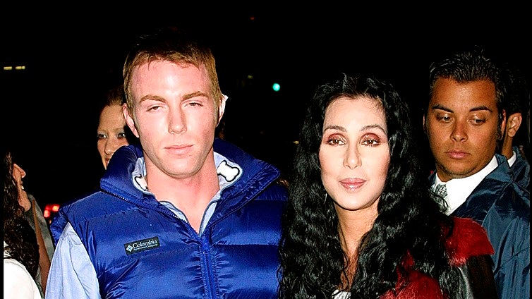 Cher, a los 79 años, planea casarse con su novio 40 años menor mientras enfrenta batalla legal por su hijo y negocia un documental con Netflix — image 4