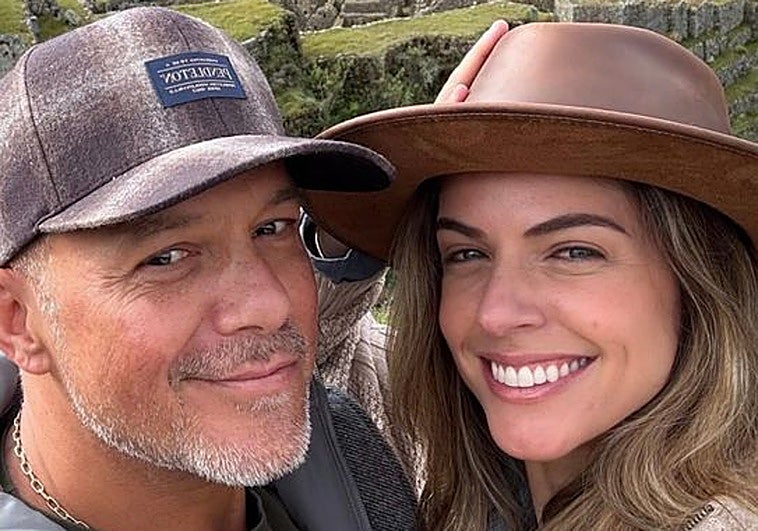 Alejandro Sanz, invitado clave en la boda del mejor amigo de Stephanie Cayo en Cusco
