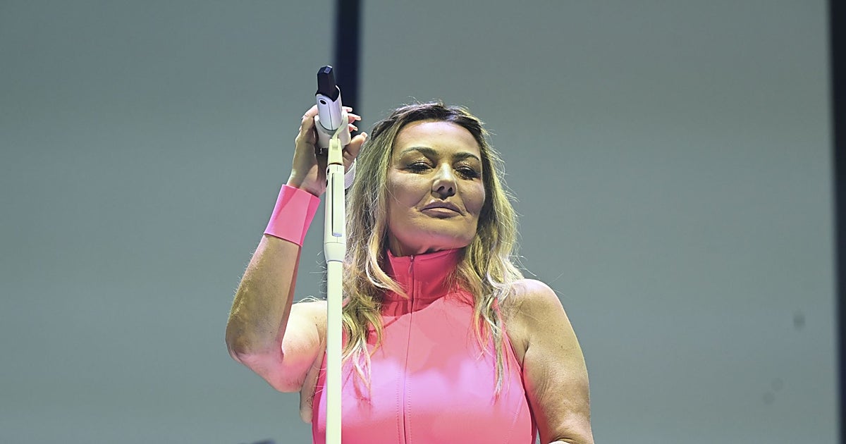 Amaia Montero, planteándose «si será capaz» de terminar la gira de  La Oreja de Va Gogh  tras las críticas
