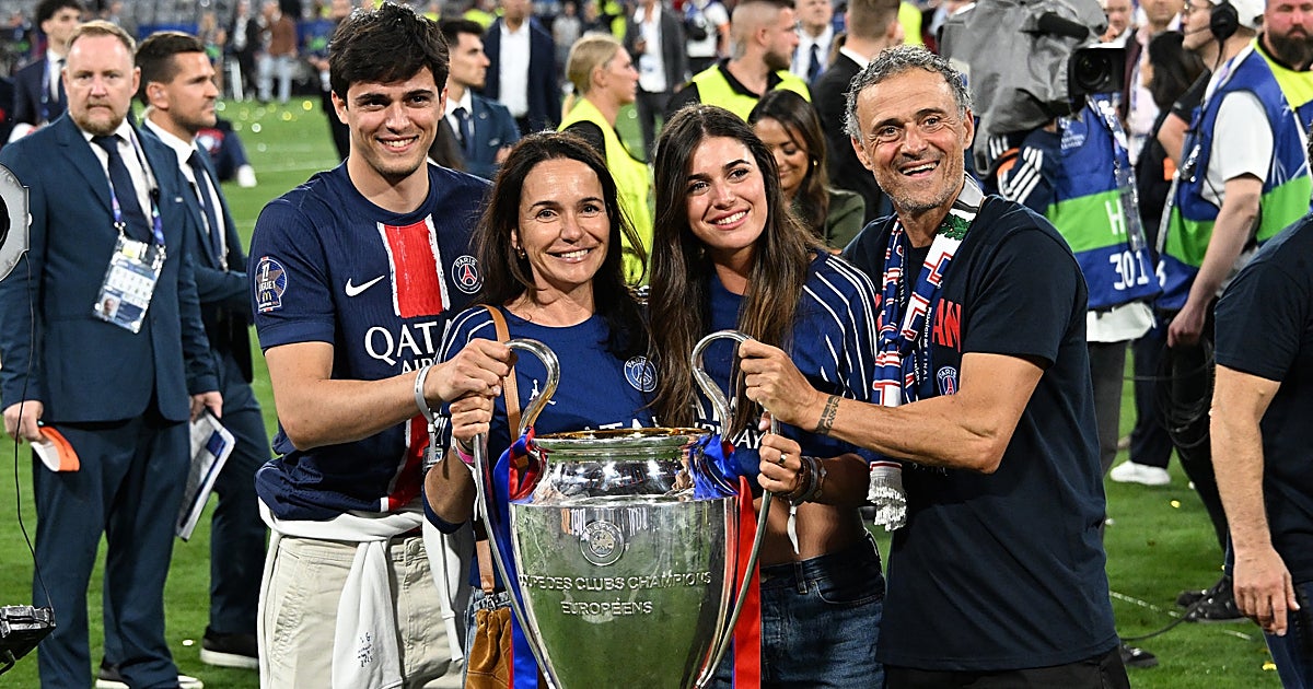 Luis Enrique reorganiza su fortuna  y pone a su mujer, Elena Cullell, al frente de su principal sociedad