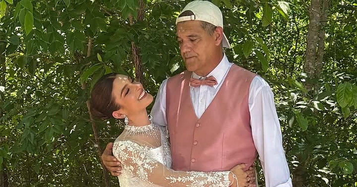 Boda sorpresa: Frank Cuesta se casa con su fan en una ceremonia budista e íntima