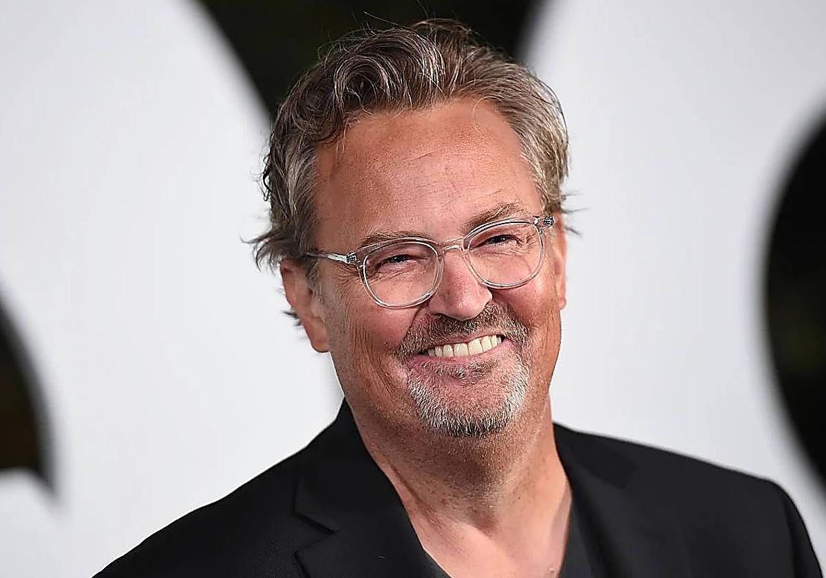 Condenado a tres años y medio de prisión el asistente de Matthew Perry por la muerte del actor