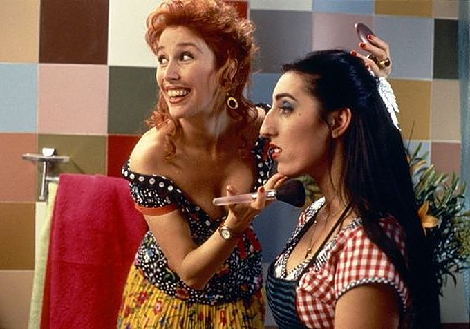 Rossy de Palma ha participado en numerosas películas de Pedro Almodóvar, como '¡Átame!', 'Kika' o 'La ley del deseo'