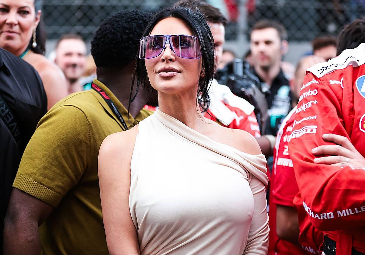 El Rom ntico Gesto De Lewis Hamilton En El Primer Gran Premio De Kim El Rom ntico Gesto De Lewis Hamilton En El Primer Gran Premio De Kim