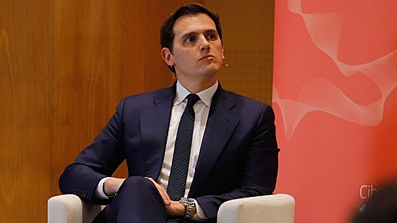 Albert Rivera, sobre la cianza de sus dos hijas: «Me da pena porque con la mayor renuncié a más cosas. La veía mucho menos de lo que me gustaba»