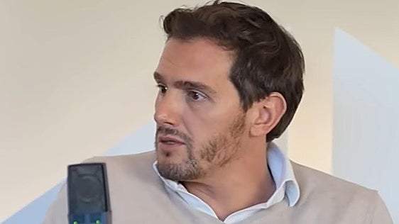 Albert Rivera, sobre la crianza de sus hijas: «Me da pena porque con la mayor renuncié a más cosas. La veía mucho menos de lo que quería»