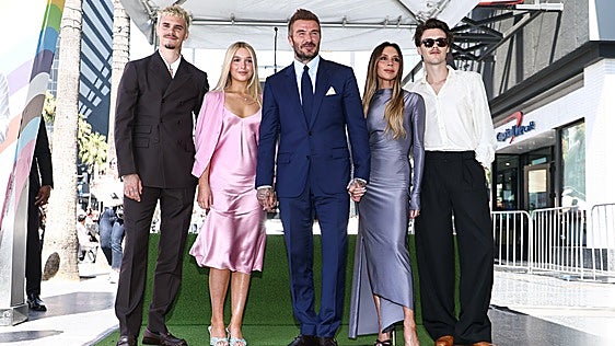 David Beckham ya tiene su estrella en el Paseo de la Fama de Hollywood... pero no tiene a Brooklyn