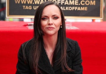 El exmarido de Christina Ricci pide la custodia de su hijo y una prueba de alcoholemia para la actriz