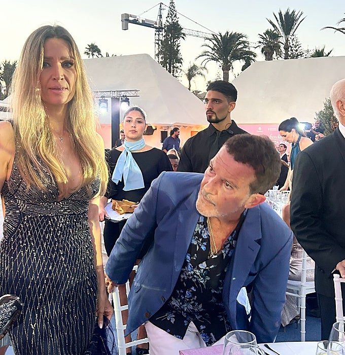 Antonio Banderas junto a su pareja durante la Gala Benéfica de la Fundación Sierra Blanca de este año.