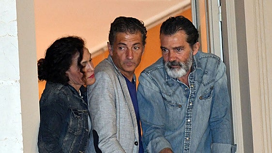 Antonio Banderas defiende a su hermano, acusado de moroso: «Ha tenido que aguantar el descrédito»
