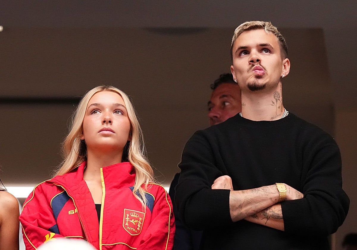 Harper Beckham sorprende y se posiciona con España haciendo un guiño a su hermano mayor