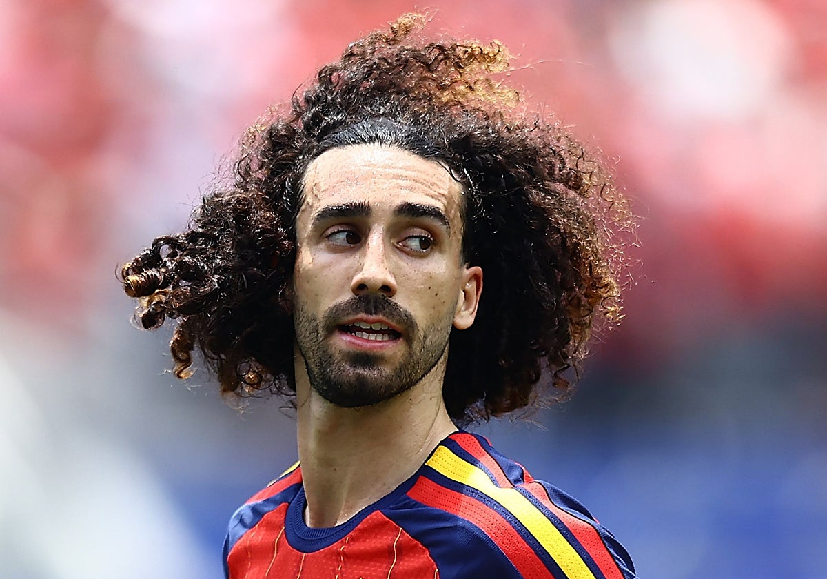 Por qué Cucurella tiene ese impresionante pelo largo: una promesa a su madre que todavía dura