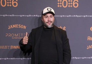 Kiko Rivera ya está en planta tras su ictus mientras Isabel Pantoja cuida de sus nietos