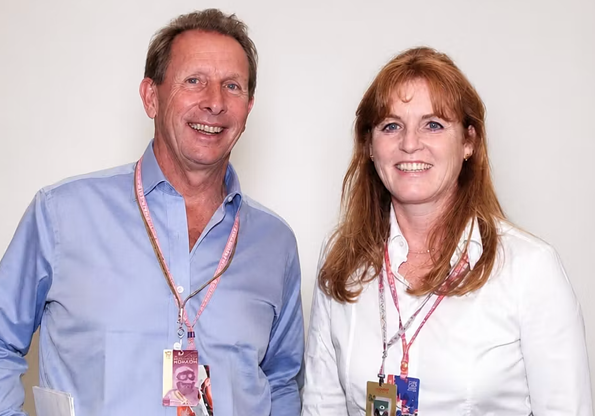 El último regalo de Paddy McNally a Sarah Ferguson: el magnate de la Fórmula 1 que podría protegerla incluso después de muerto