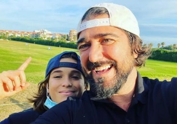 Antonio Orozco, sobre sus dos hijos: «Crie a Jan por videollamada, pero con Antonella intento hacer lo contrario. Ahora todo me conecta a ellos»