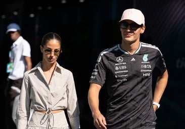 La pedida del piloto George Russell a su novia española: frente al mar y con un diamante raro de casi 1 millón de euros