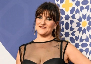Rozalén, sobre sus estudios universitarios de Psicología en Murcia: «Me gustaba, pero no era lo que tenía que hacer. Terminé porque mi padre quería que tuviera una carrera»