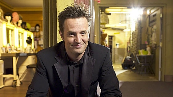 La desconocida historia de Matthew Perry: Netflix prepara una docuserie con imágenes inéditas y testimonios de su familia