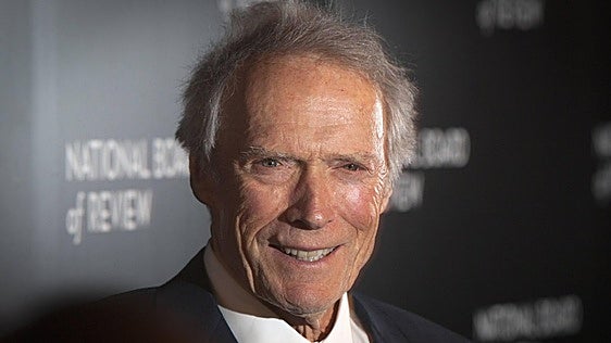 Clint Eastwood y su dieta para vivir 96 años: «Come mucho salmón y brócoli. Le encantaban los postres»