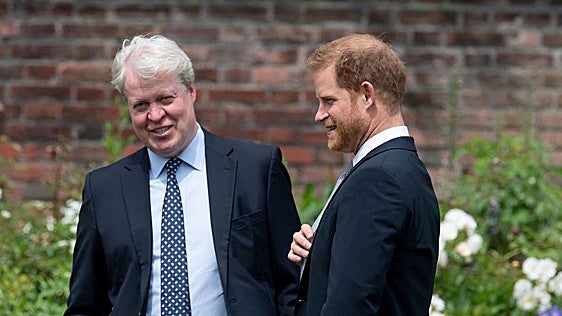 El Príncipe Harry desafía a la Familia Real británica con un documental sobre su madre con la colaboración de su tío