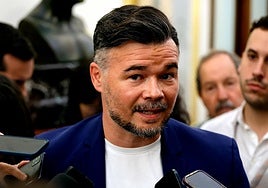 Gabriel Rufián, sobre sus propiedades privadas: «Yo soy propietario de la mitad de una casa donde no vivo. Con la vivienda no se debe especular»