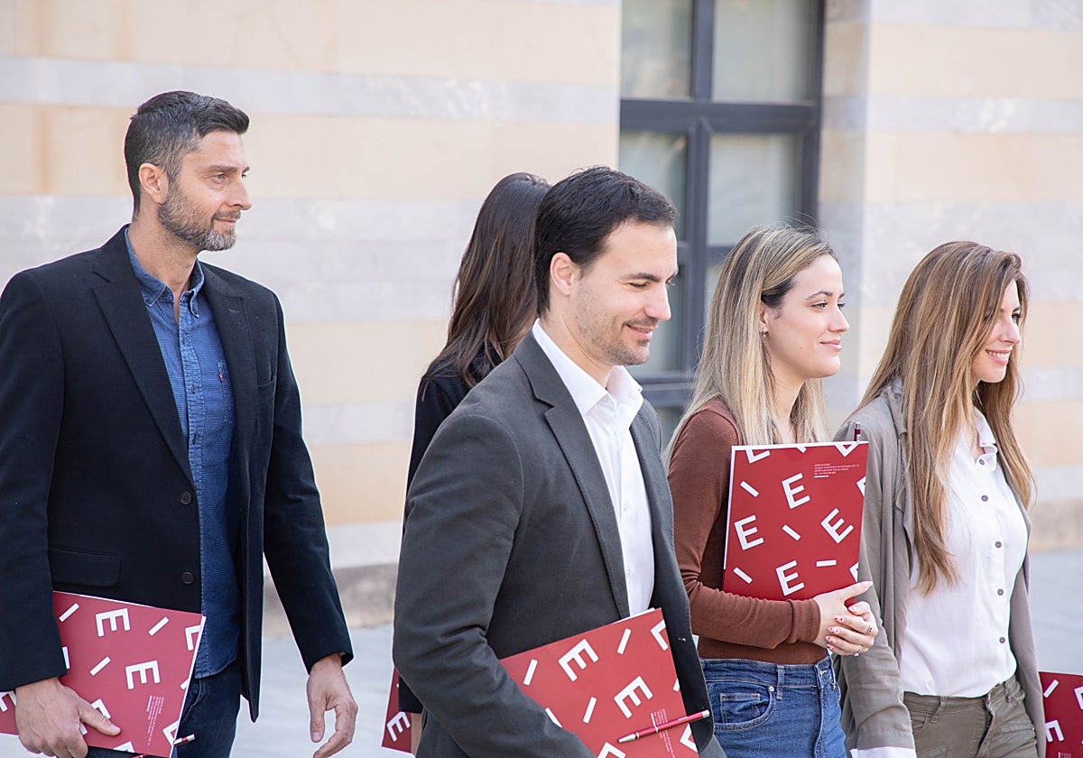 Planes de formación superior a medida