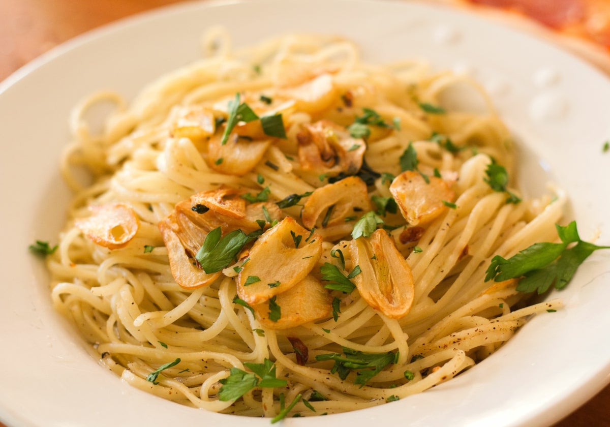 Espaguetis con gambas al ajillo