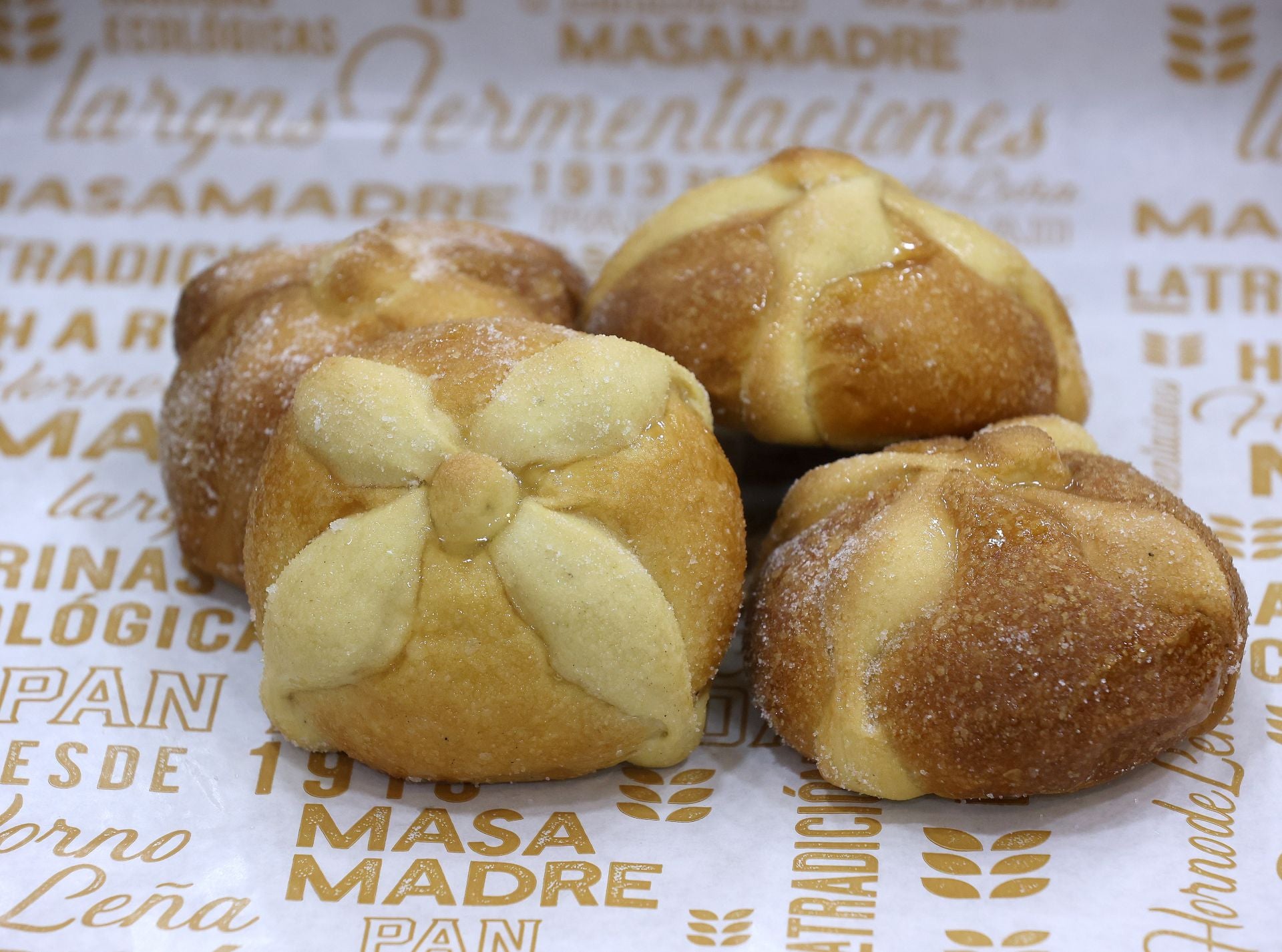 Los mejores dulces por la fiesta de los Santos en Córdoba, en imágenes