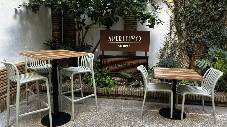 Aperitivo Sierpes, un paréntesis con sabor italiano en pleno bullicio comercial de Sevilla