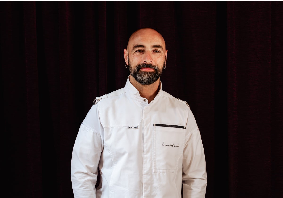 Benito Gómez, chef y propietario de Bardal, protagoniza la portada de la revista GURMÉ