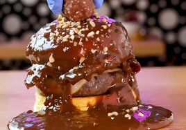Esta hamburguesería de Sevilla es la única que tiene una burger de Ferrero
