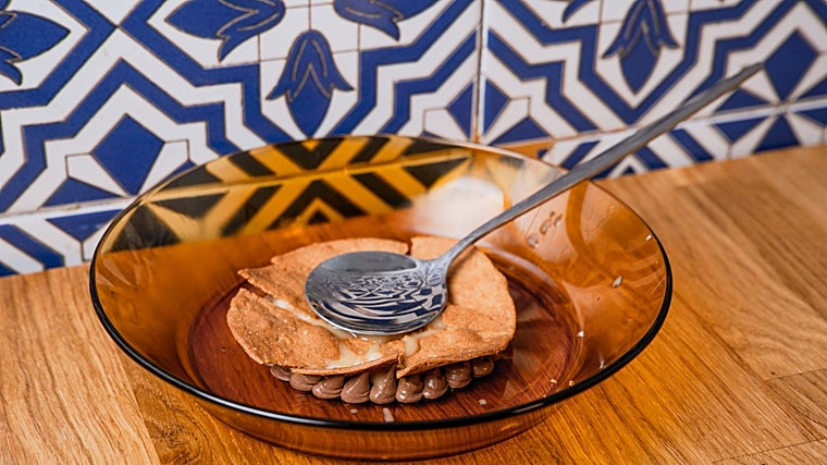 Enea sustituye su carta de tapas por un menú degustación inspirado en la cocina sevillana