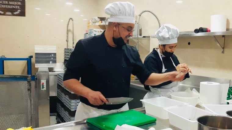 El grupo Manolo Mayo ofrece cuatro cursos de hostelería gratuitos para desempleados
