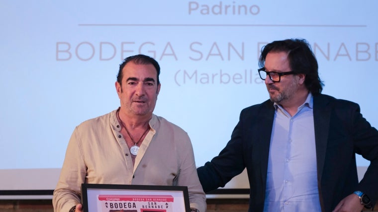 Álvaro Blanco, gerente de Bodega San Bernabé, junto a Rafael Méndez, Área Manager de Heineken en Málaga